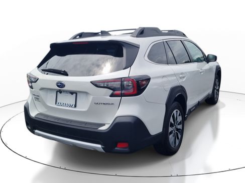 Certified 2024 Subaru Outback Limited AWD/4WD image 6
