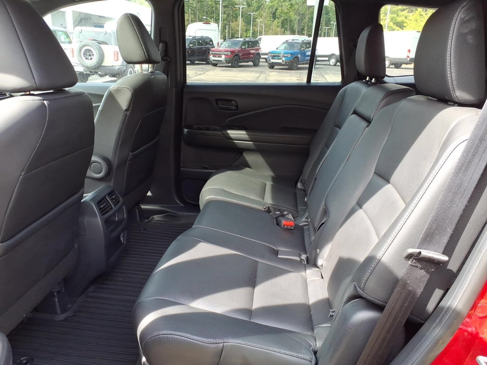 Used 2023 Honda Passport EX-L image 30