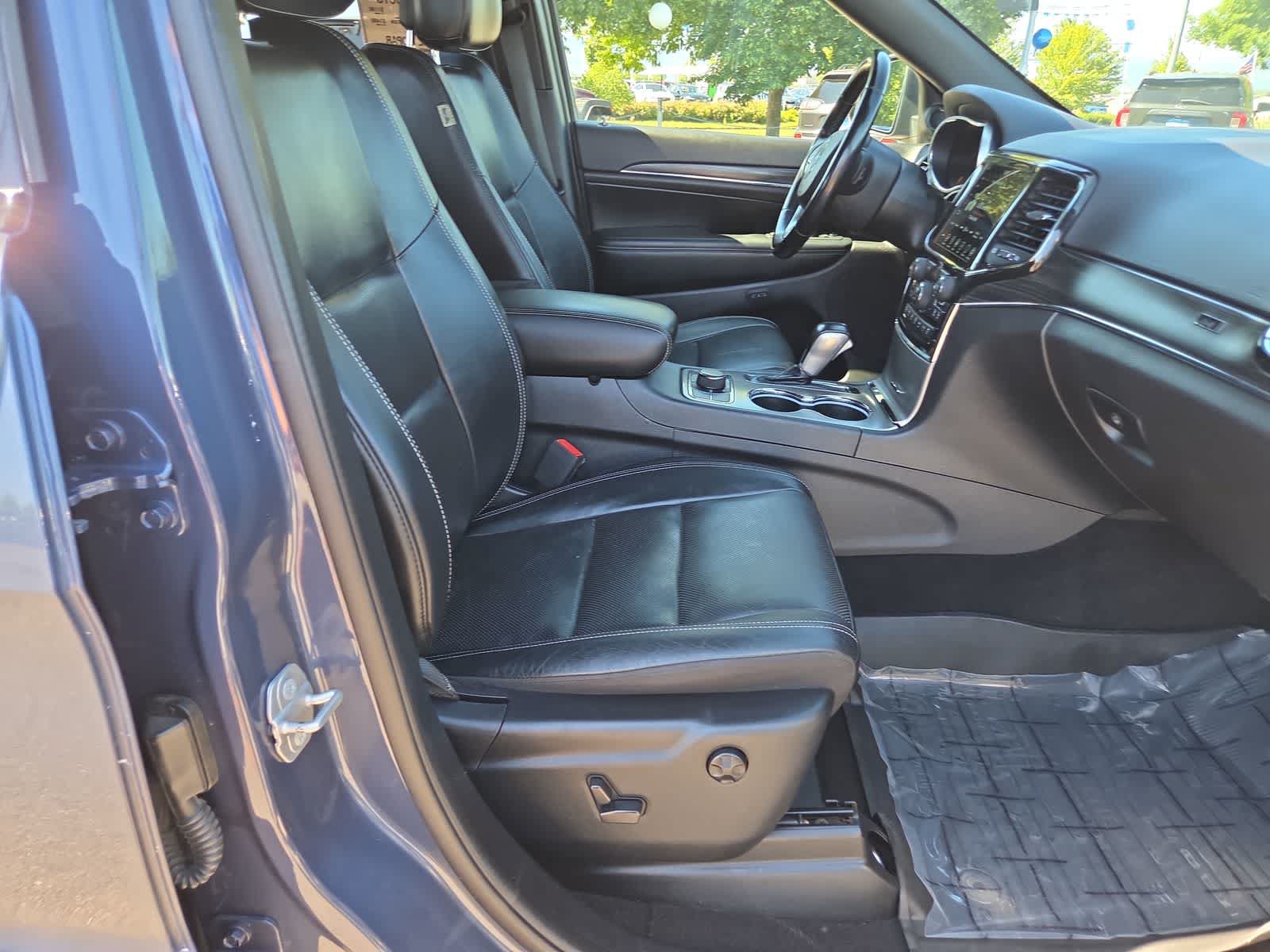 Used 2021 Jeep Grand Cherokee Limited w/ Quick Order Package 28K 80th AWD/4WD image 22