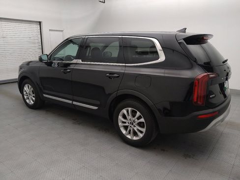 Used 2020 Kia Telluride LX AWD/4WD image 3