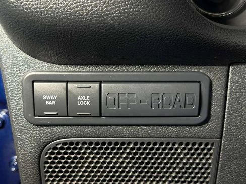 Used 2013 Jeep Wrangler Unlimited Rubicon w/ Connectivity Group AWD/4WD image 30