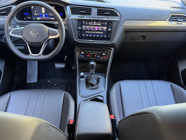 Used 2022 Volkswagen Tiguan SE FWD image 24