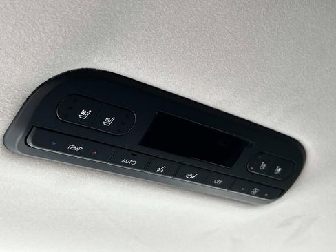 New 2026 Hyundai Palisade Calligraphy FWD image 23