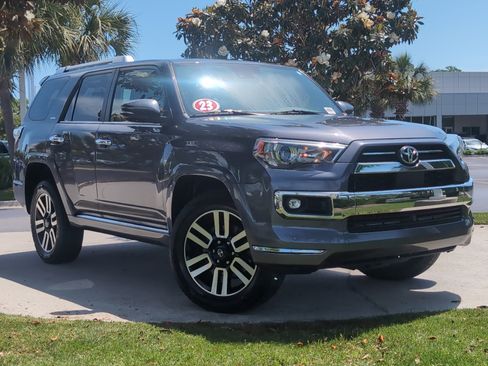 Used 2023 Toyota 4Runner Limited AWD/4WD image 2