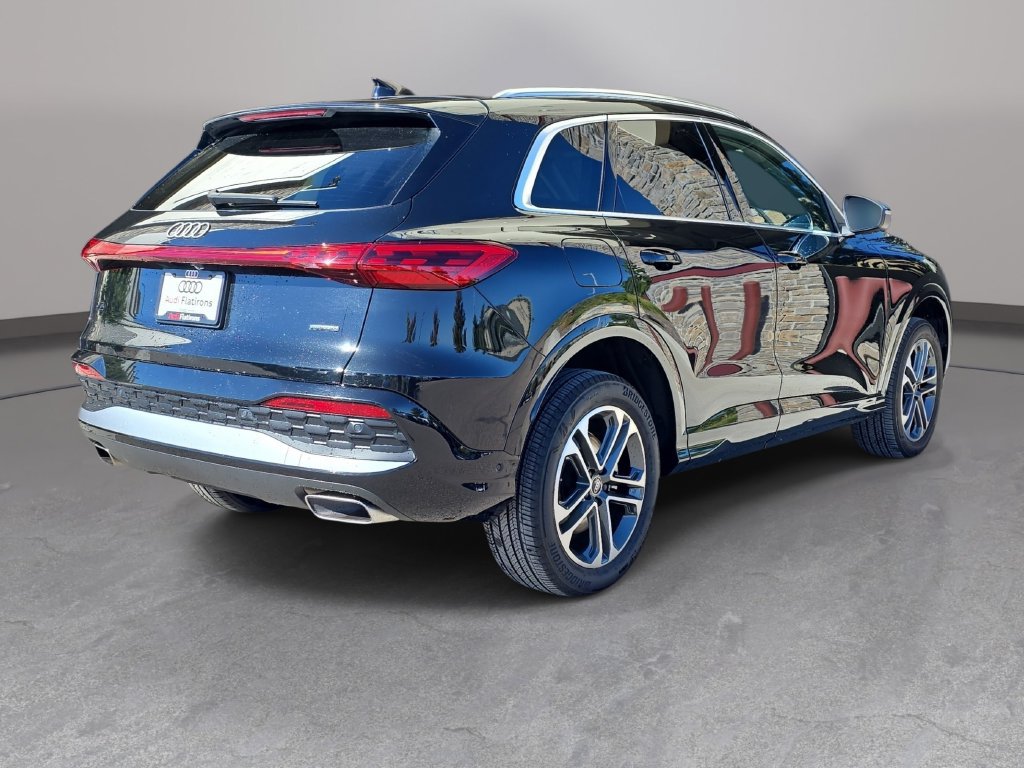 Used 2025 Audi Q5 Premium w/ Convenience Package AWD/4WD image 5