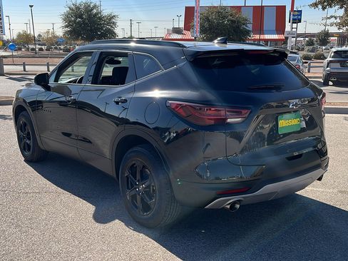 Certified 2024 Chevrolet Blazer LT w/ Midnight/Sport Edition image 6