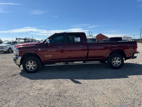 Used 2022 RAM 3500 Laramie AWD/4WD image 6