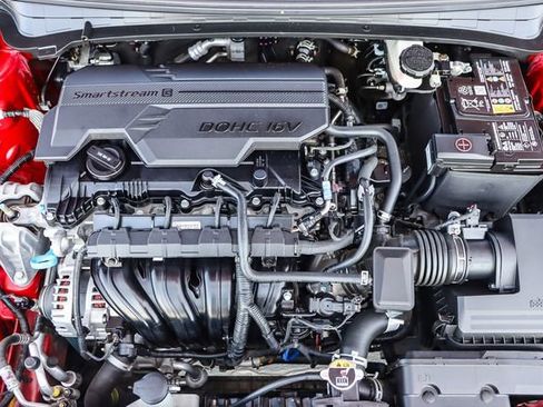 Used 2025 Kia K4 LXS image 29