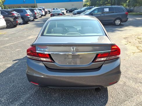 Used 2014 Honda Civic LX image 4