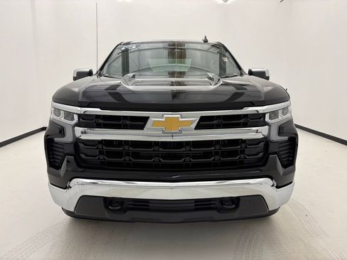 Used 2025 Chevrolet Silverado 1500 LT AWD/4WD image 14