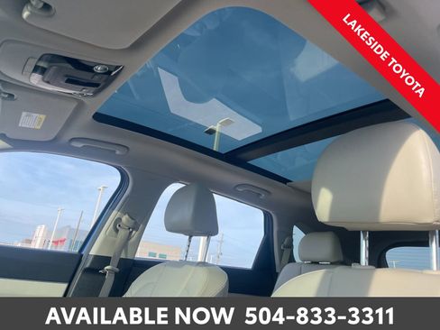 Used 2021 Kia Sorento EX w/ Panoramic Sunroof Package image 32