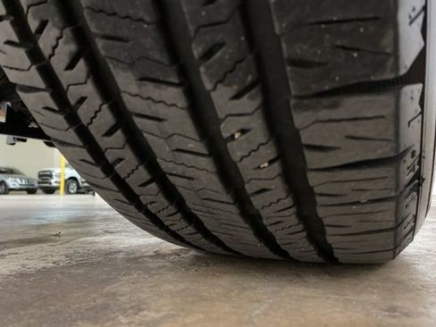 Used 2025 Jeep Wrangler Unlimited Sahara w/ Safety Group image 97