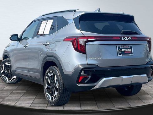 Used 2025 Kia Seltos SX AWD/4WD image 3