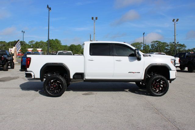 Used 2022 GMC Sierra 2500 AT4 w/ AT4 Premium Plus Package AWD/4WD image 14