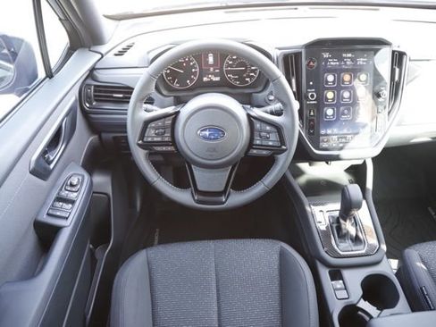 Used 2025 Subaru Forester Premium image 19