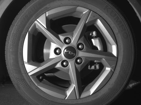 Used 2025 Kia K4 FWD image 13