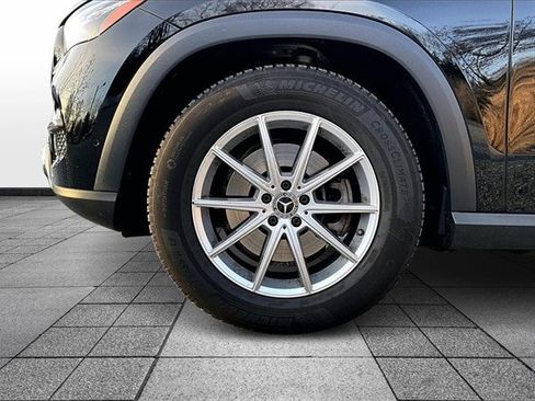 Certified 2025 Mercedes-Benz GLE 350 4MATIC image 4