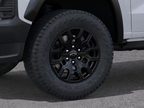 New 2026 Chevrolet Colorado Trail Boss AWD/4WD image 9