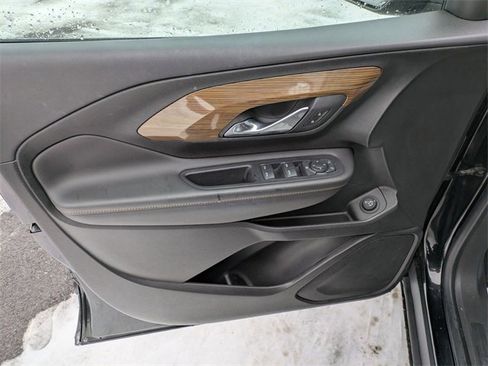 Used 2020 GMC Terrain SLE w/ Driver Convenience Package image 6