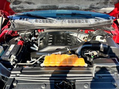Used 2015 Ford F150 Lariat w/ Equipment Group 502A Luxury AWD/4WD image 10
