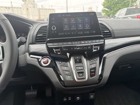 Used 2026 Honda Odyssey Elite image 26