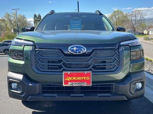 New 2026 Subaru Outback Limited image 3