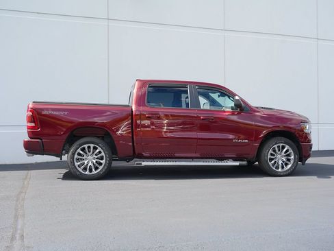 Used 2023 RAM 1500 Laramie AWD/4WD image 2