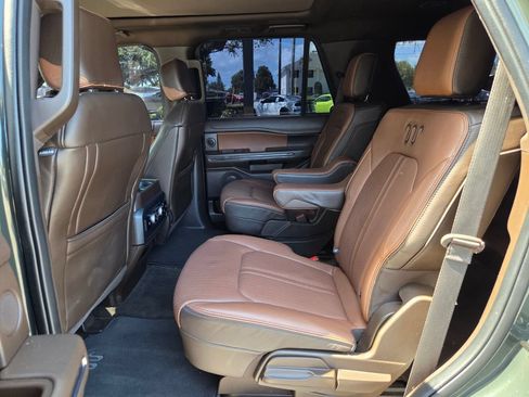 Used 2022 Ford Expedition King Ranch RWD image 15