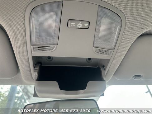 Used 2017 Hyundai Elantra SE FWD image 33
