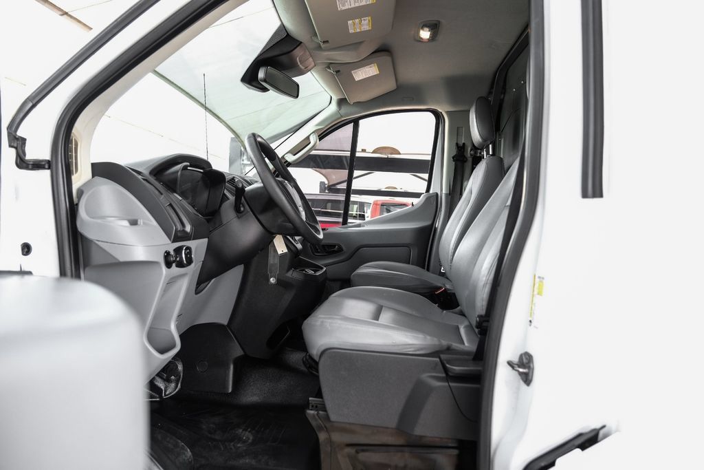Used 2017 Ford Transit 250 148 Low Roof RWD image 3