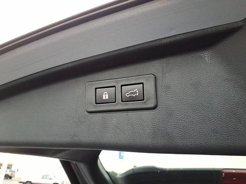Used 2024 Subaru Outback Limited AWD/4WD image 28