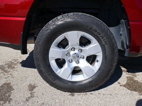 Used 2021 RAM 1500 Big Horn image 28