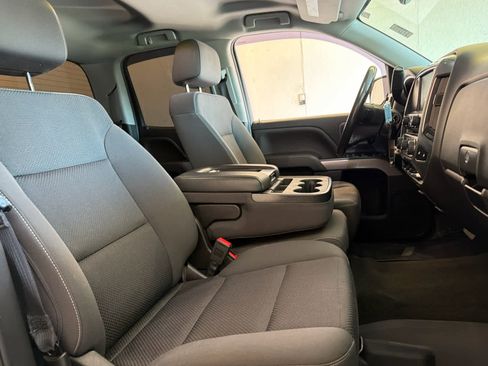 Used 2018 Chevrolet Silverado 1500 LT w/ All Star Edition image 25