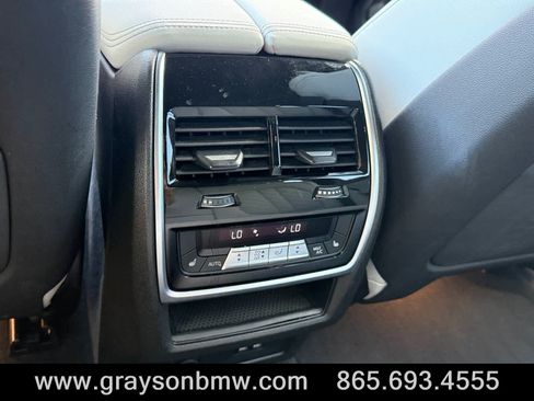 Used 2024 BMW X5 xDrive40i w/ M Sport Package AWD/4WD image 19