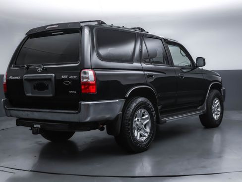 Used 2001 Toyota 4Runner SR5 image 29