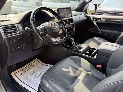 Used 2022 Lexus GX 460 Premium w/ Premium Plus Package AWD/4WD image 13