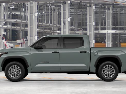 New 2026 Toyota Tundra SR5 AWD/4WD image 4