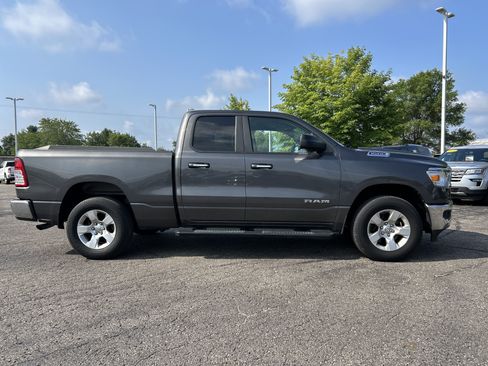 Used 2019 RAM 1500 Big Horn AWD/4WD image 2