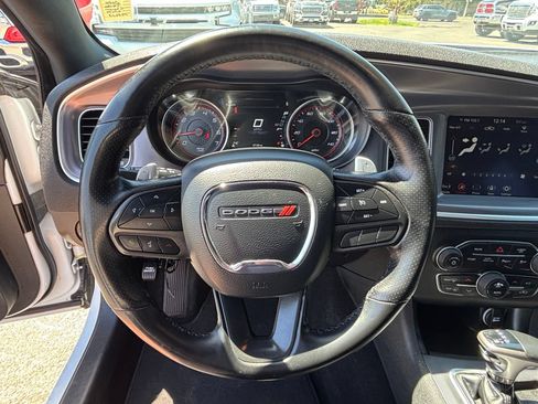 Used 2020 Dodge Charger SXT AWD/4WD image 14