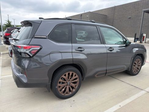 Used 2026 Subaru Forester Sport AWD/4WD image 3
