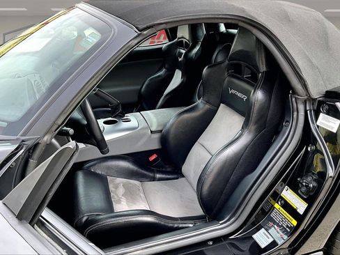 Used 2010 Dodge Viper SRT-10 w/ Aero Group image 20