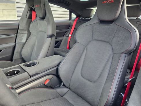 New 2026 Porsche Taycan GTS image 5
