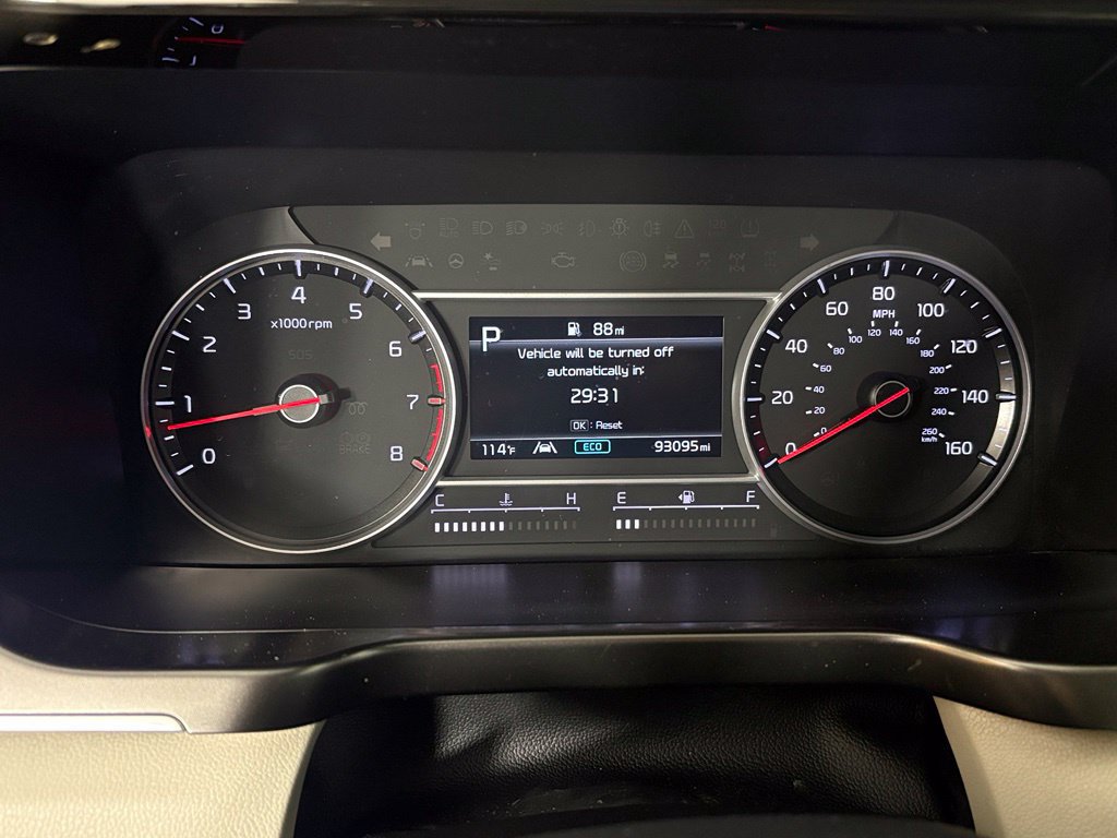 Used 2022 Kia Sorento S w/ Panoramic Sunroof Package FWD image 22