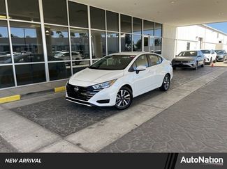 Used 2025 Nissan Versa SV video 1