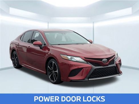 Used 2018 Toyota Camry XSE w/ Audio Package image 8