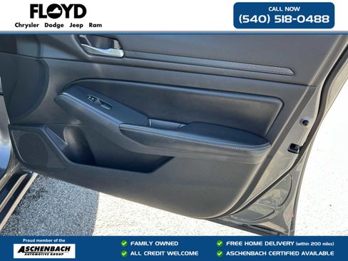 Used 2024 Nissan Altima 2.5 SV image 30