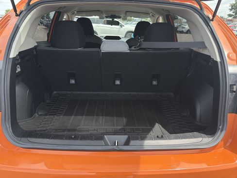 Used 2020 Subaru Crosstrek 2.0i AWD/4WD image 18