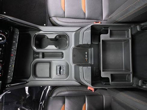 Used 2024 GMC Sierra 2500 AT4 w/ AT4 Preferred Package image 43