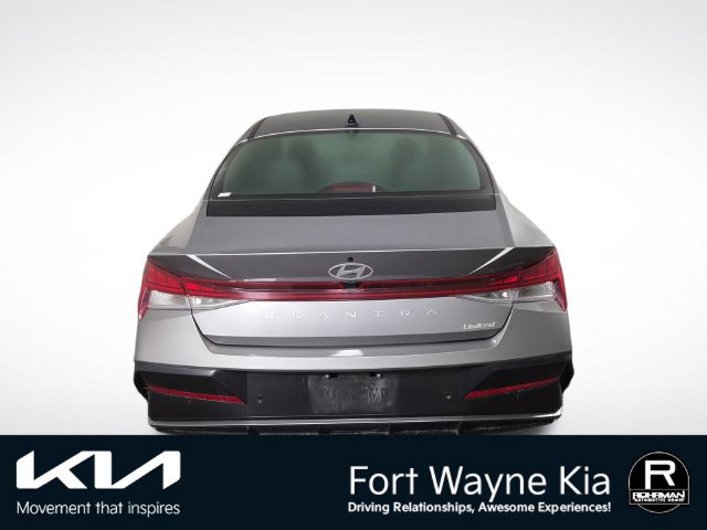 Used 2024 Hyundai Elantra Limited FWD image 8