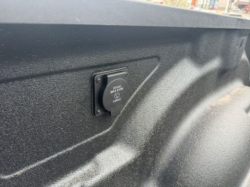 New 2026 RAM 2500 Tradesman AWD/4WD image 15